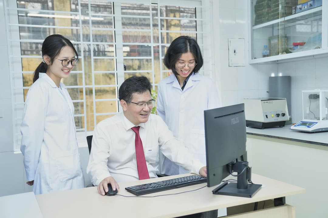 PHÒNG THÍ NGHIỆM TRỌNG ĐIỂM CÔNG NGHỆ MÔI TRƯỜNG XANH VÀ TÁI CHẾ CHẤT THẢI (GREENLAB)